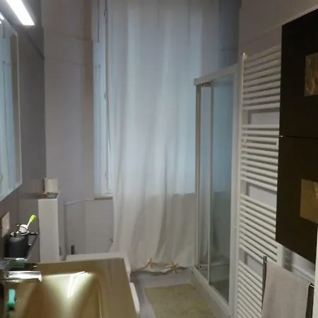 Accogliente In Centro San Francesco Апартаменты *